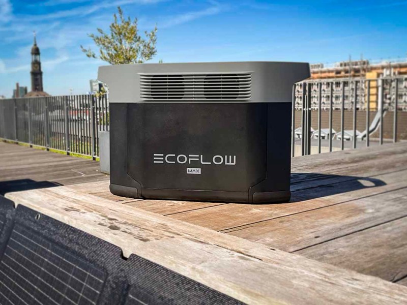 Die neue EcoFlow Delta 2 Max auf dem Dach der IMTEST-Redaktion