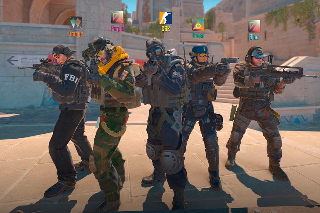Screenshot aus dem Spiel Counter-Strike 2, es ist ein Team auf fünf Spielern zu sehen.