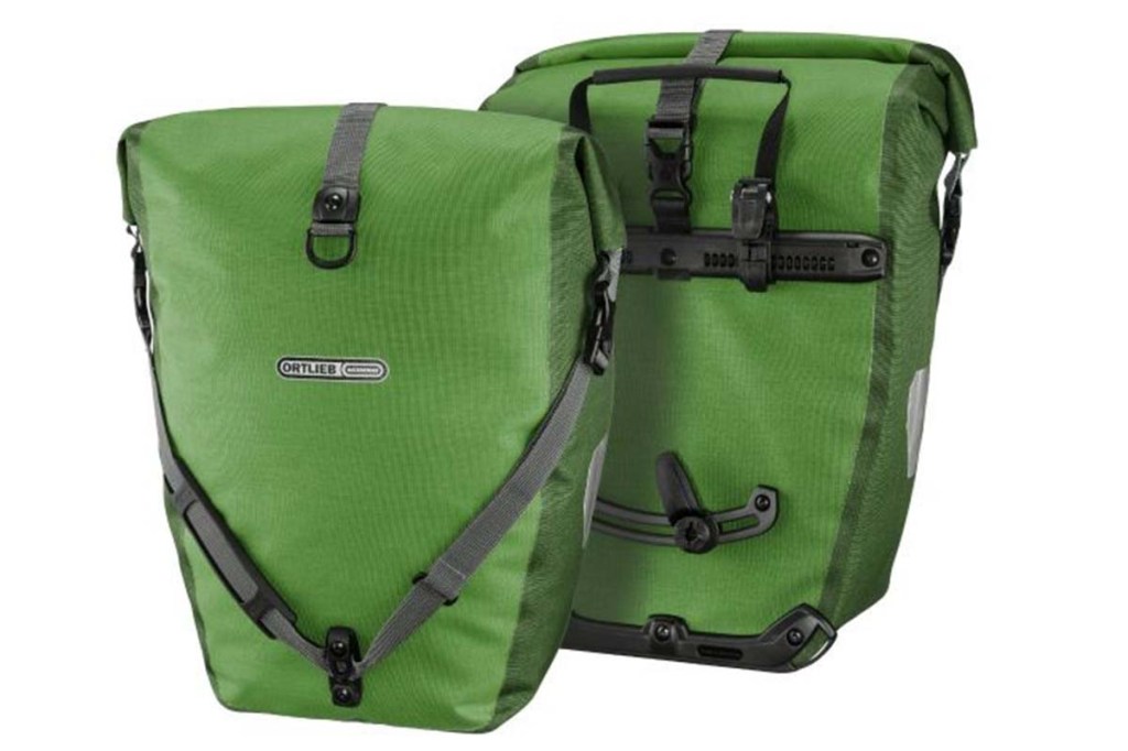 Zwei Gepäcktaschen in grün, Productshot