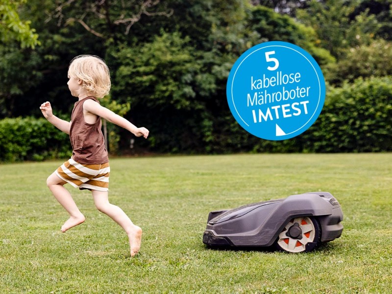 MÃ¤hroboter im Test: Mit KI zum englischen Rasen?