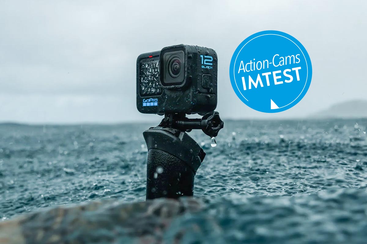 Eine Action-Cam von GoPro im Wasser.