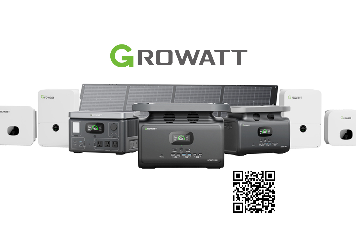 Verschiedene Growatt Solargeneratoren vor weißem Hintergrund