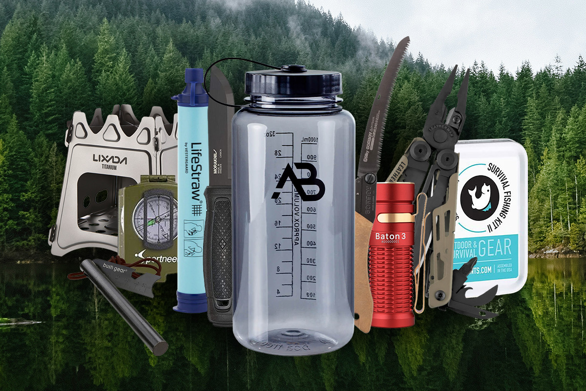 Survival-Produkte vor einem Wald