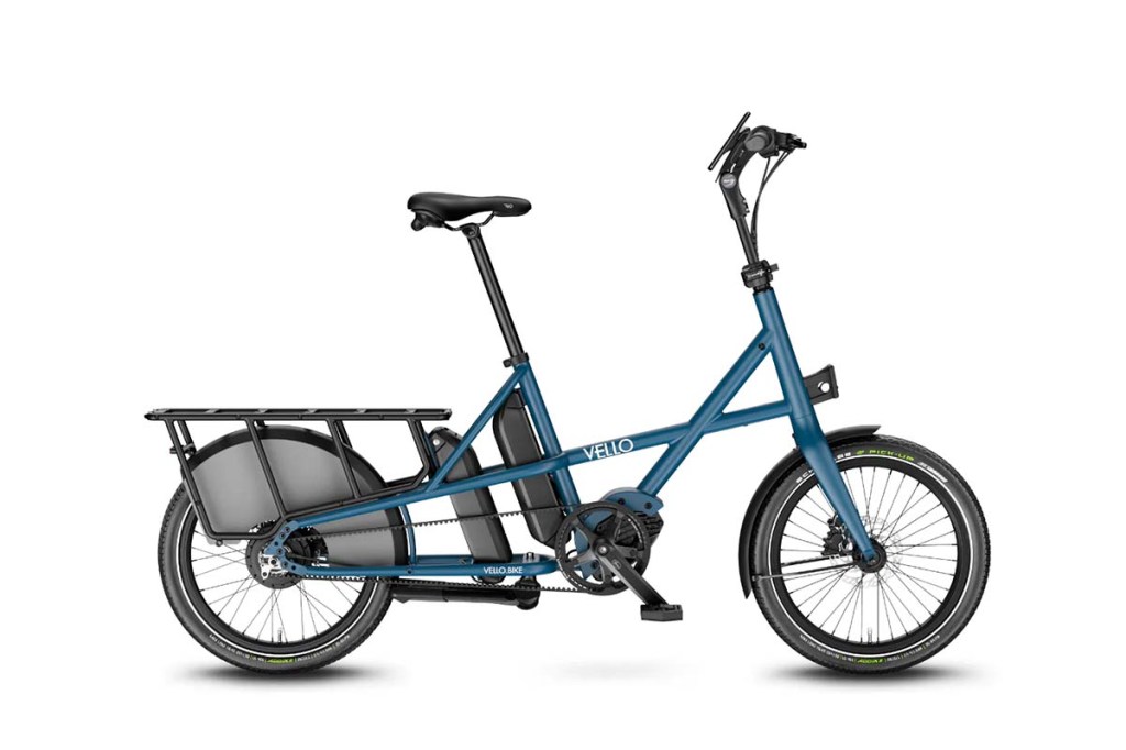 Productshot Longtail-Cargo-E-Bike in blau