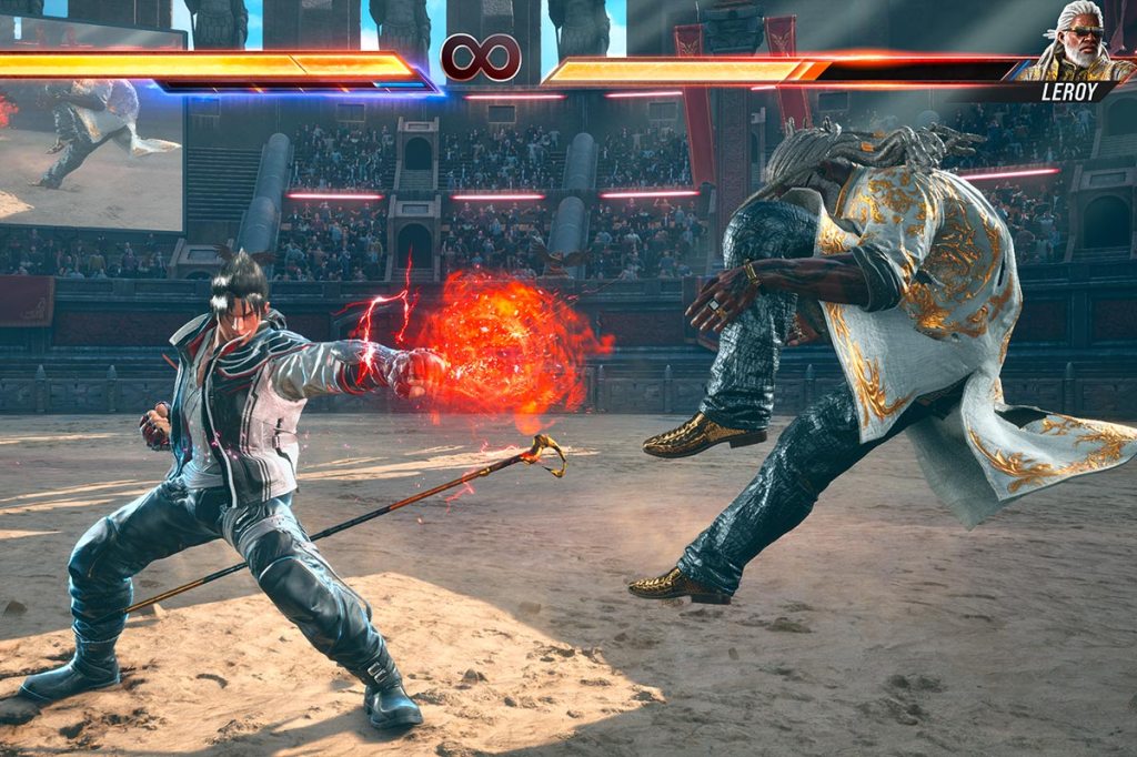 Ein Bild aus dem Videospiel Tekken 8, es zeigt zwei Männer beim Kampf in einer Arena.