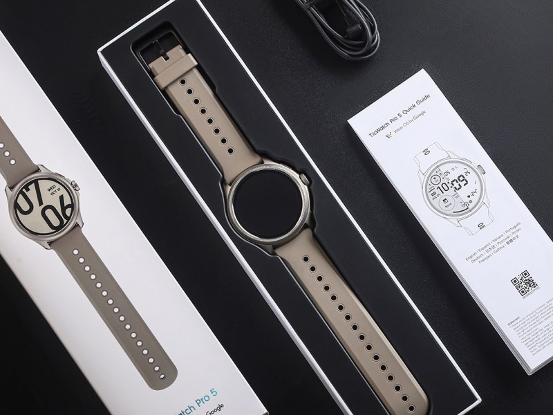 Mobvoi TicWatch Pro 5 Packung