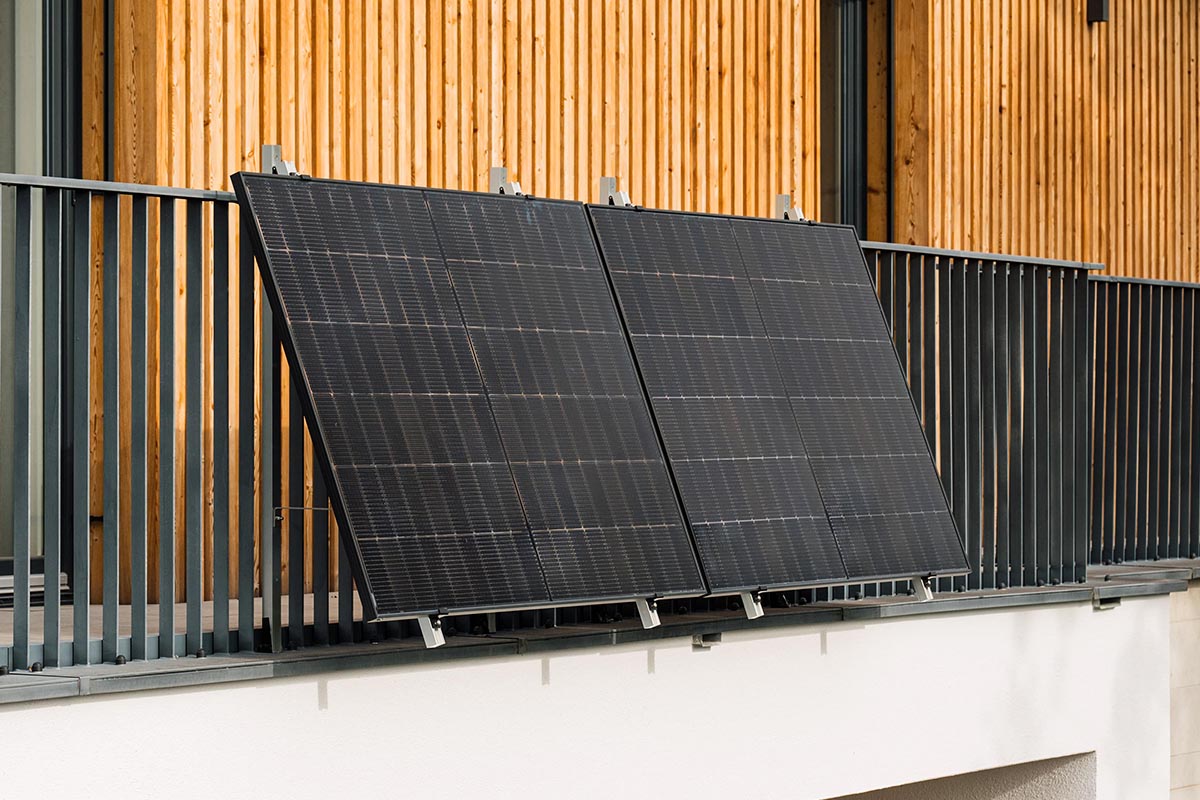 Mini-Solaranlage: Strom vom Balkon und der Terrasse
