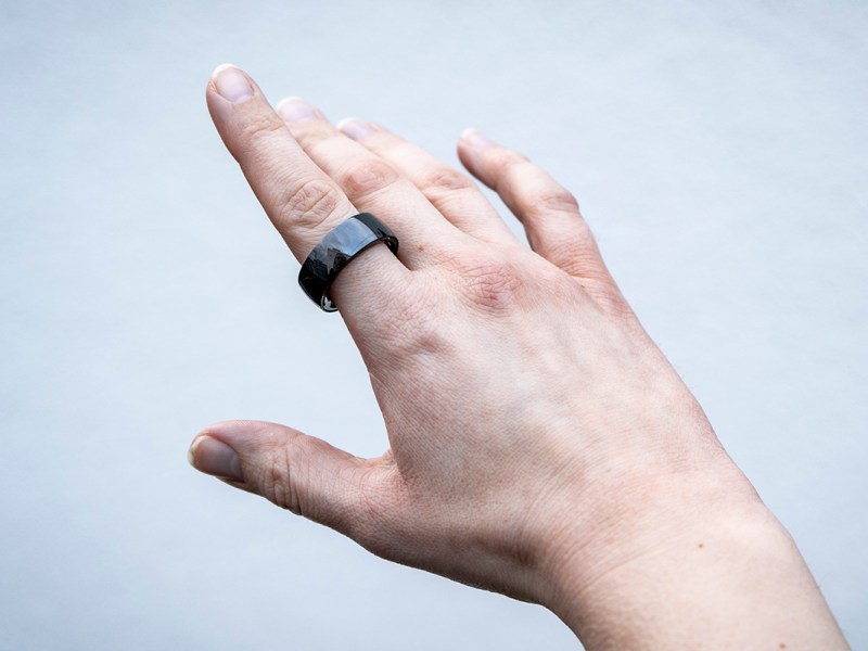 Smart Ring von Pearl: Eine günstige Alternative zu Oura?