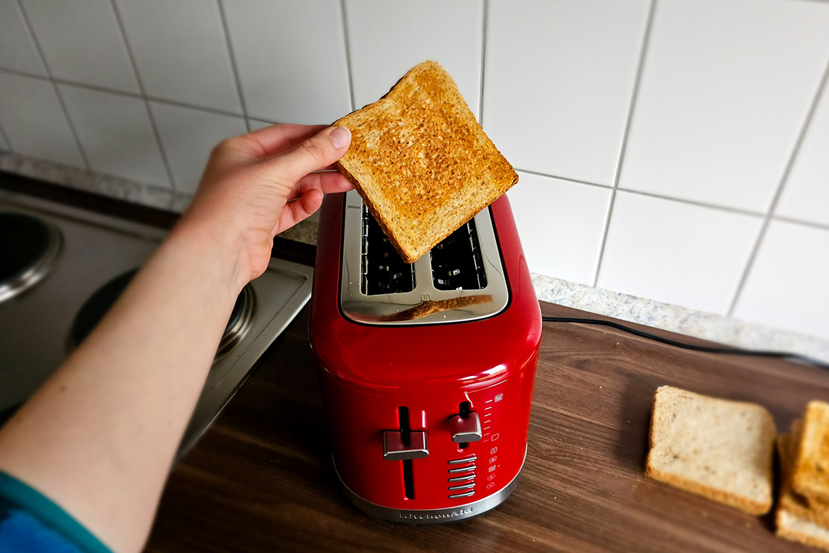Kitchenaid toaster test 2025