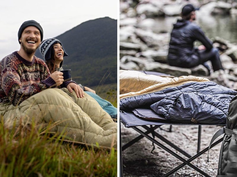 Ein zweigeteiltes Bild. Rechts: Schlafsack auf einer Liege neben einem Rucksack. Links: Zwei Menschen in einem Biwacksack auf der Wiese.