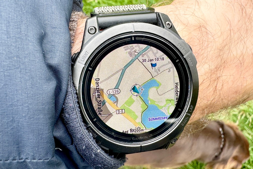Topografische Karten auf Garmin-Smartwatch 