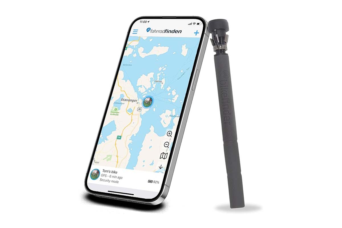 Productshot Fahrradtracker für den Lenker, daneben Smartphone mit dazugehöriger App