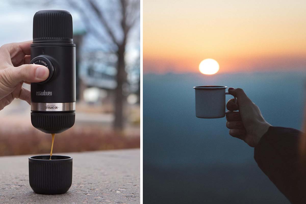 zweigeteiltes Bild: rechts Kaffeetasse wird in die Luft gehalten, man sieht den Sonnenaufgang im Hintergrund, links Kaffeepresse mit Natur im Hintergrund