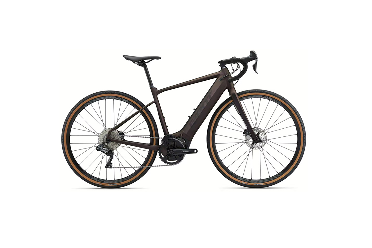 Giant Revolt E +