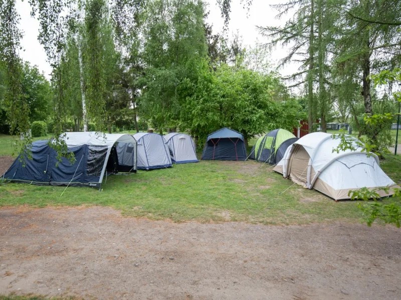 Familienzelte im Test: Das sind die besten Begleiter für den Outdoor-Urlaub