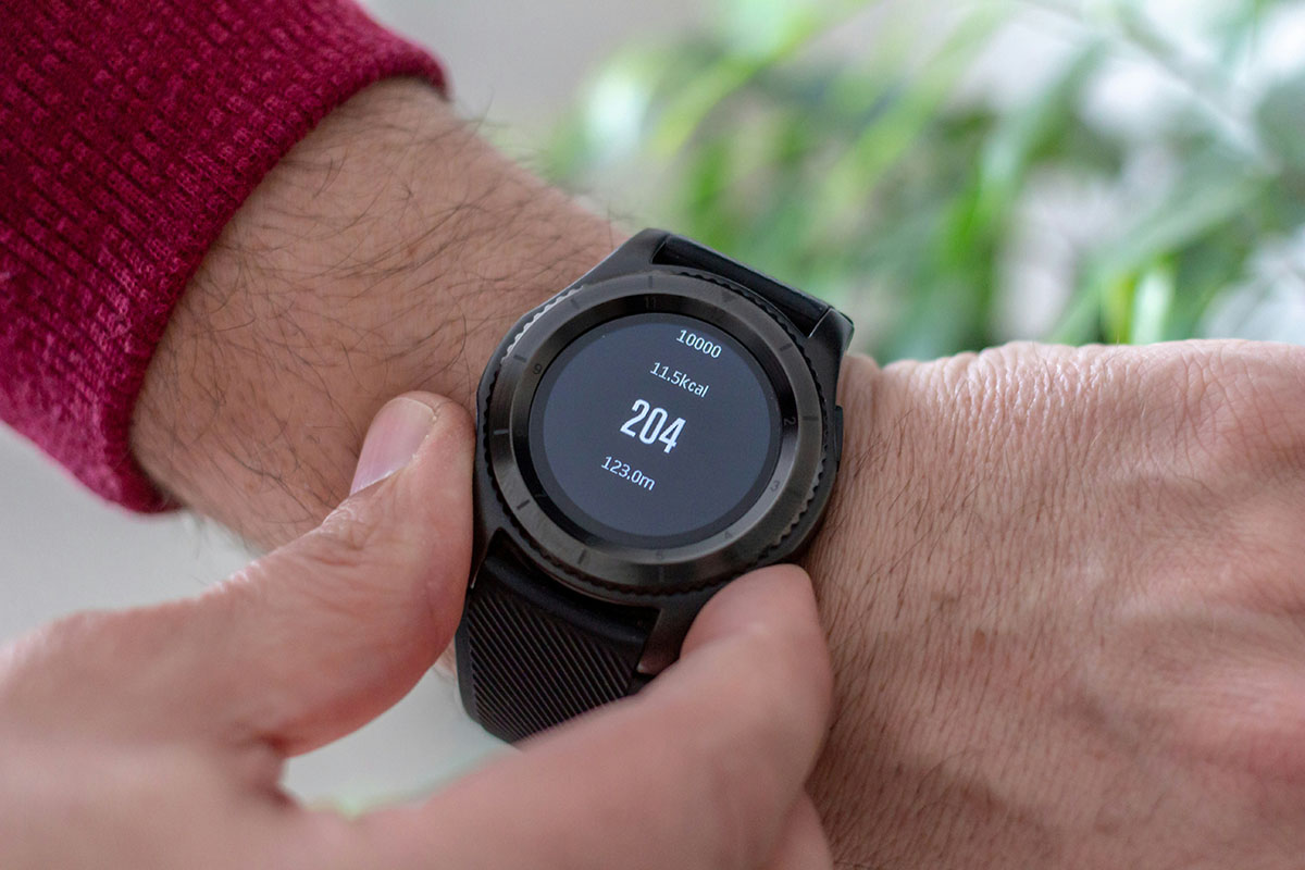 Samsung smartwatch under 2000 new arrivals