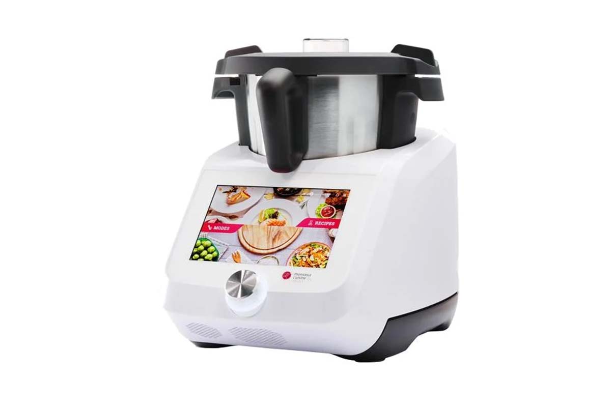 Productshot Küchenmaschine auf weißem Grund
