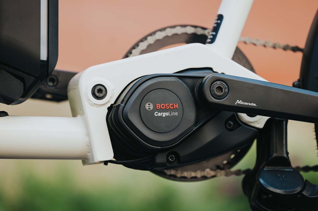 Nahaufnahme Cargo-Motor an einem E-Bike
