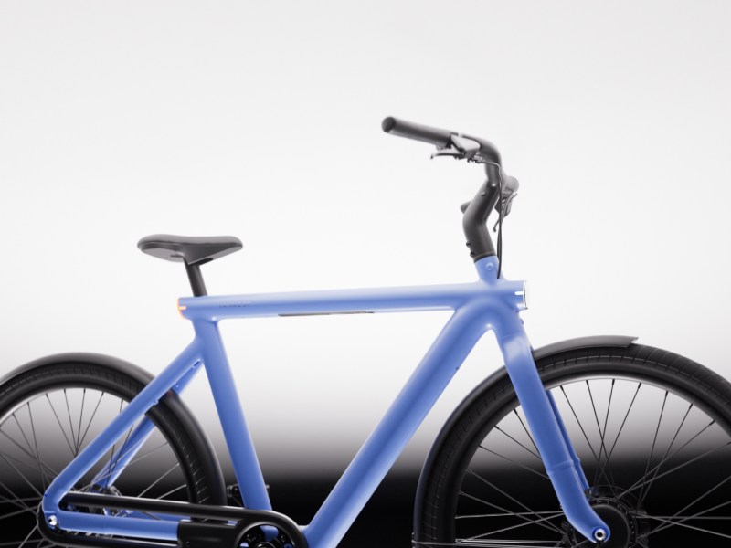 Blaues S6 E-Bike