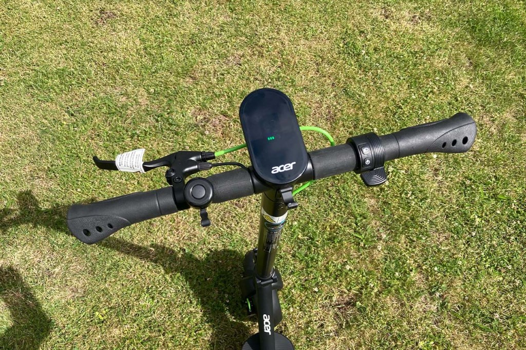 Blick auf das Display eines E-Scooters