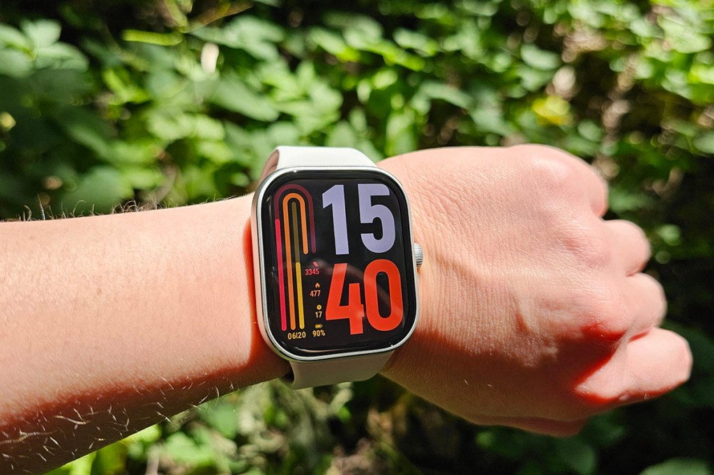 Smartwatch am Handgelenk